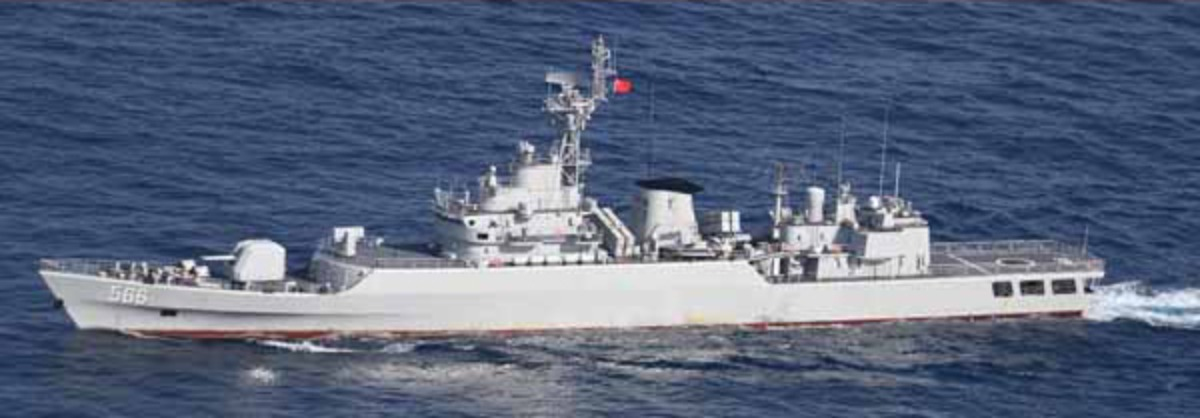 中国海軍ジャンウェイⅡ級フリゲート艦が日本の接続水域に侵入！ - 北朝鮮のミサイルだけではない、中国海軍の動きにも注意が必要だ。