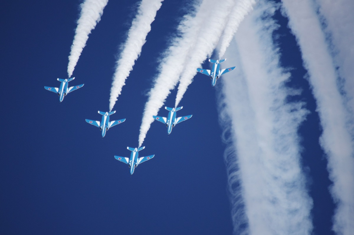 ブルーインパルスもやって来る！ 「令和5年度 航空自衛隊 芦屋基地航空祭」 - 恒例の福岡一大イベントを楽しもう！